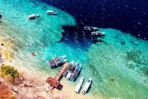 Menjangan Island aerial view of POS2, starting point of bat cave dive site