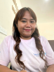 Photo_of_grace_Front_office_bali_aqua_dive_center_nusa_penida